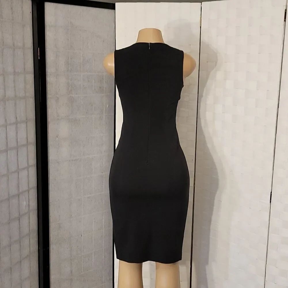 TAGLAI SLEEVELESS SHEATH BODYCON DRESS - Picture 7 of 13